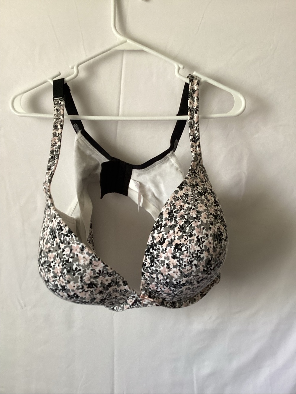 Cacique Floral Light Pink & Black T-Shirt Bra